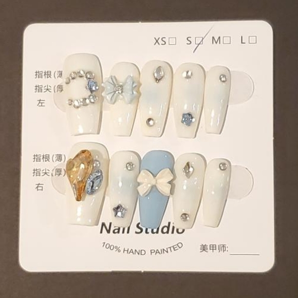 Press on Nails, Full Set, Manicure, Customized, Decorative - Picture 5 of 10